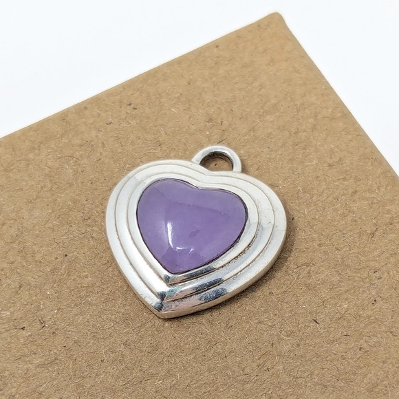 Jewelry - Solid sterling silver 925 pendant / charm Thailand purple heart